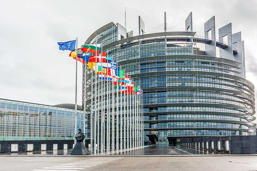 Як отримати громадянство ЄС у 2025 році