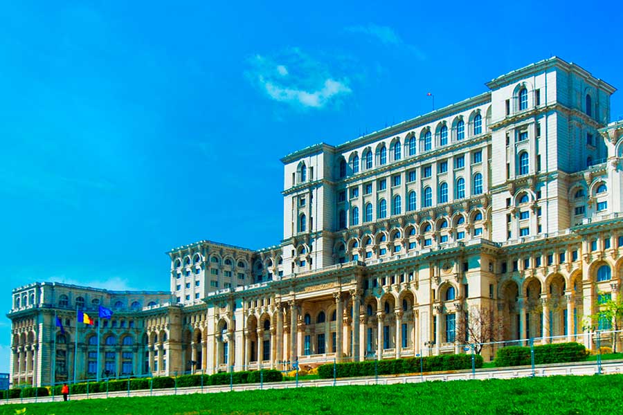 Отримати громадянство Румунії в 2025 році