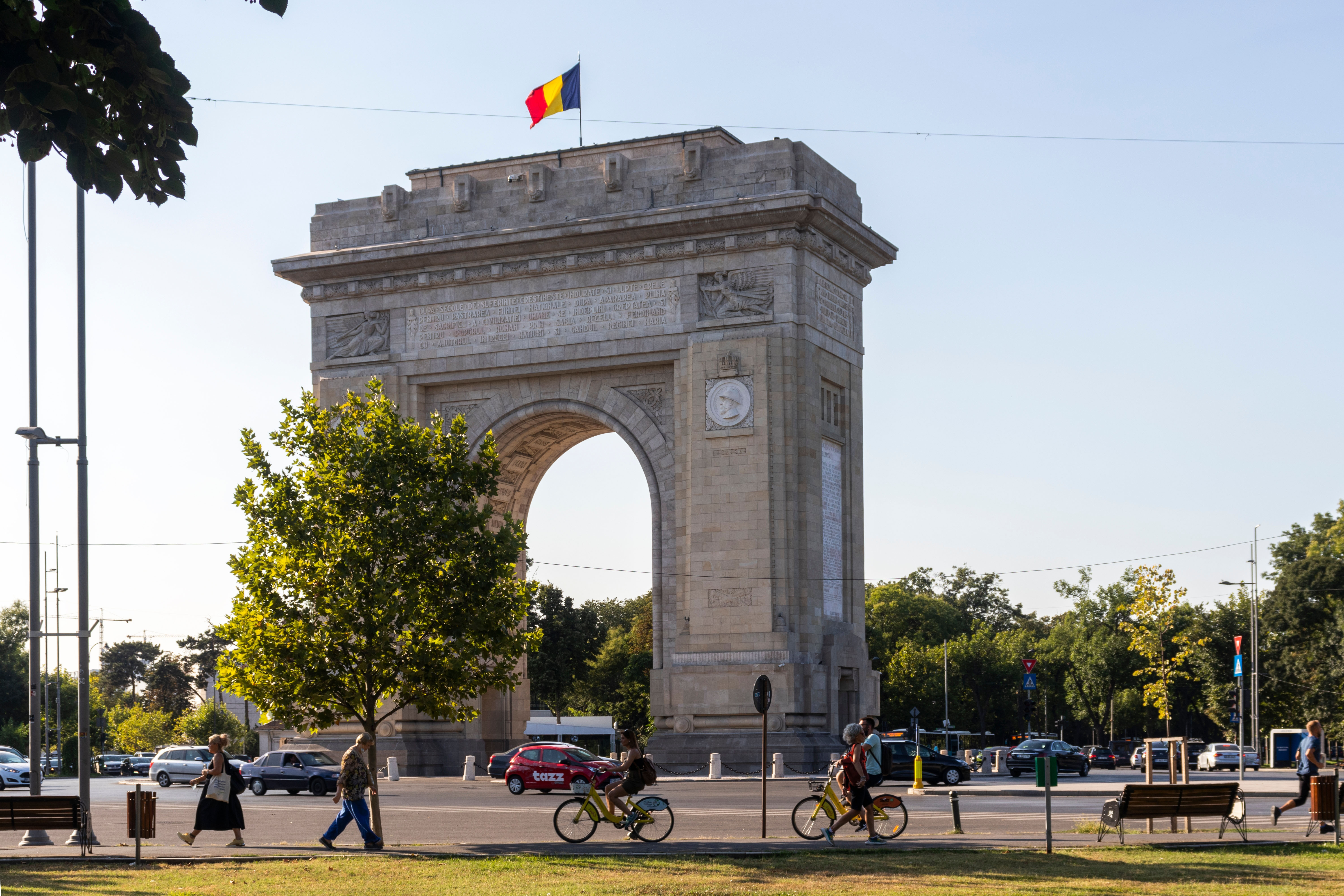 Центральна площа в Бухаресті,столиці Румунії