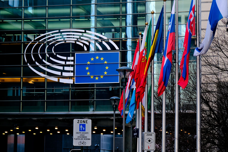 Як отримати посвідку на проживання в Європі